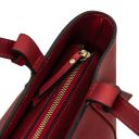 Libra Schultertasche aus Leder Rot TL142562