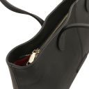 Essenza Leather Shoulder bag Black TL142612